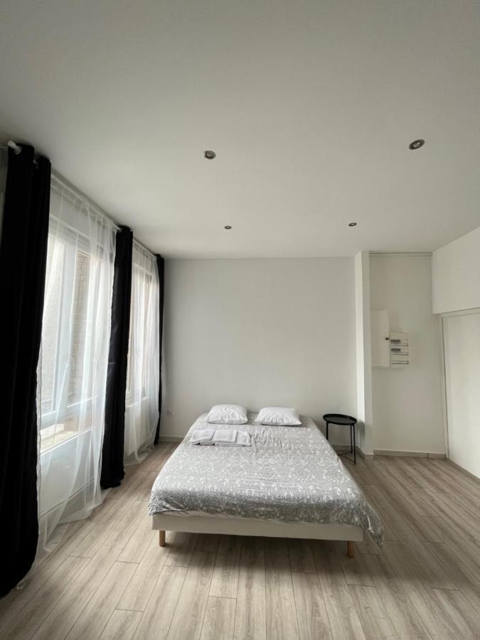 Apartament Peacefull, Face A La Cathedrale Reims Zewnętrze zdjęcie